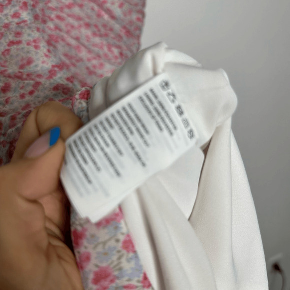 BARDOT DITSY ROUCHED MIDI DRESS IN PINK ICING floral womens 10 Large - Picture 10 of 10